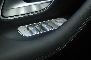 Mercedes-Benz GLS - 2024