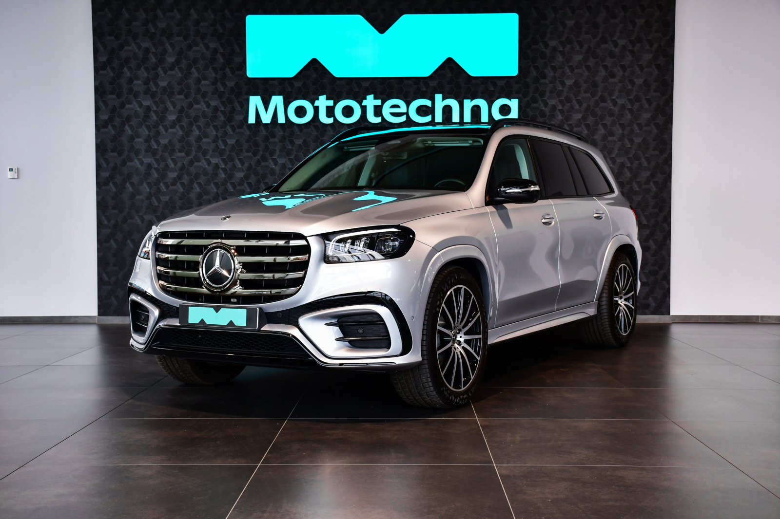 Mercedes-Benz GLS - 2024
