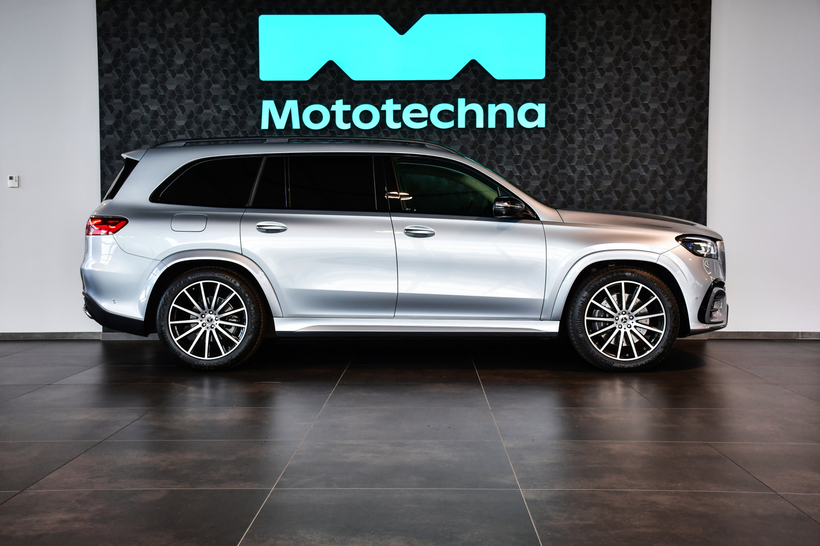Mercedes-Benz GLS - 2024