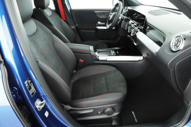 Mercedes-Benz GLB - 2024