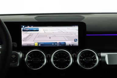 Mercedes-Benz GLB - 2024