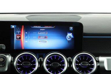 Mercedes-Benz GLB - 2024