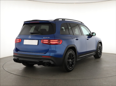 Mercedes-Benz GLB - 2024