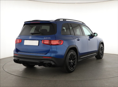 Mercedes-Benz GLB - 2024