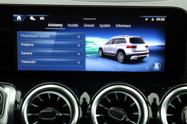 Mercedes-Benz GLB - 2024