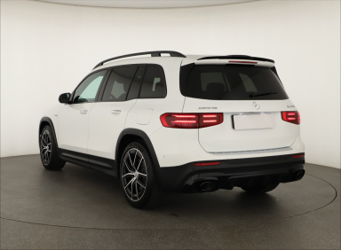 Mercedes-Benz GLB - 2024