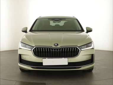 Škoda Superb - 2024