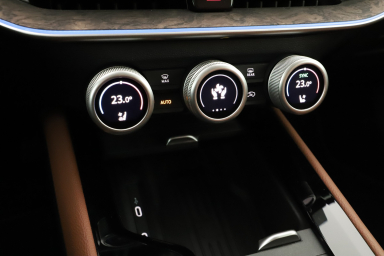 Škoda Superb - 2024