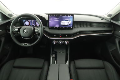 Škoda Superb - 2025