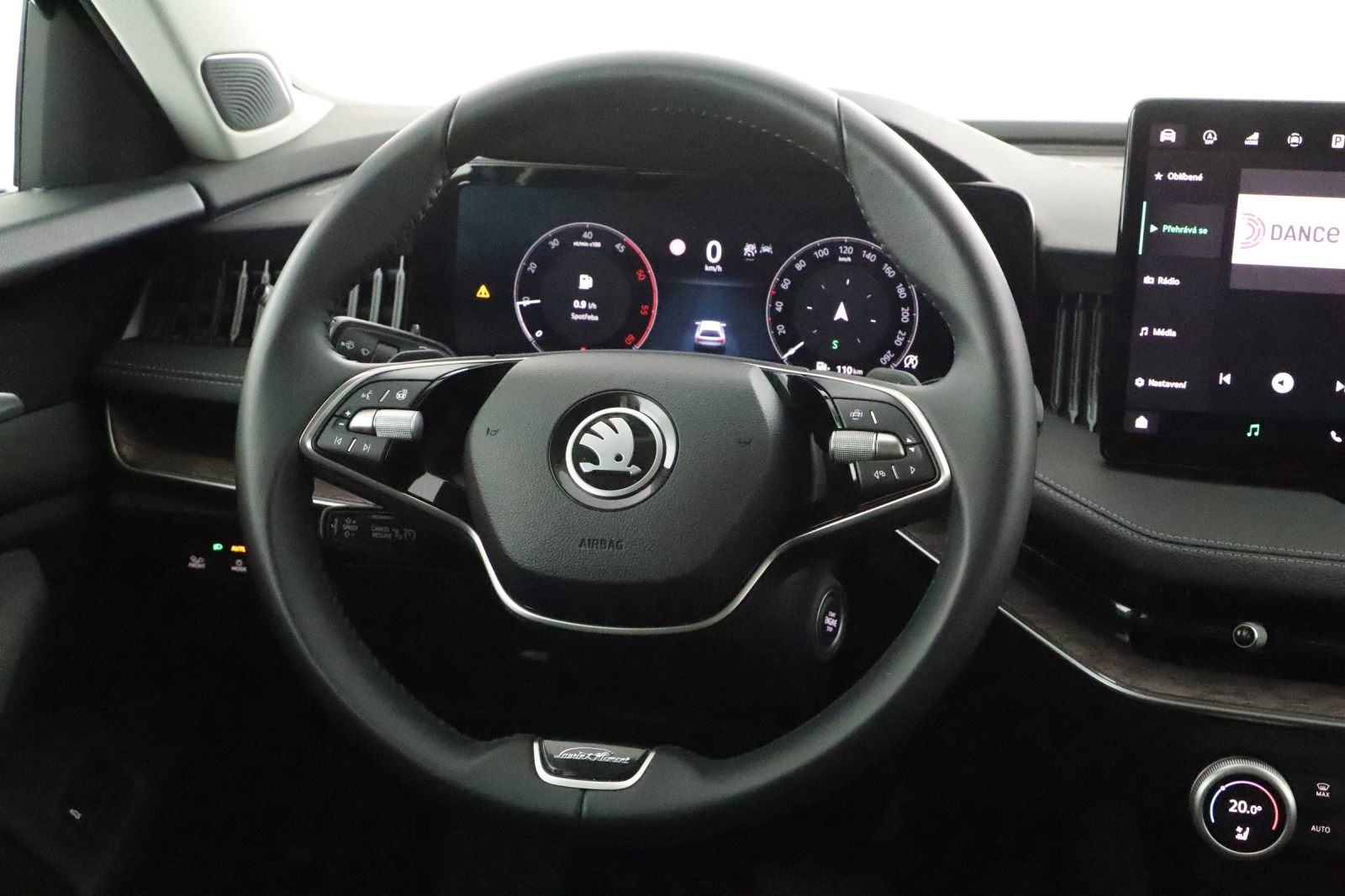 Škoda Superb - 2024