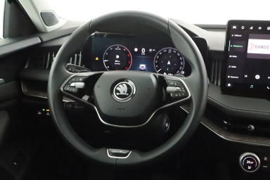 Škoda Superb - 2024