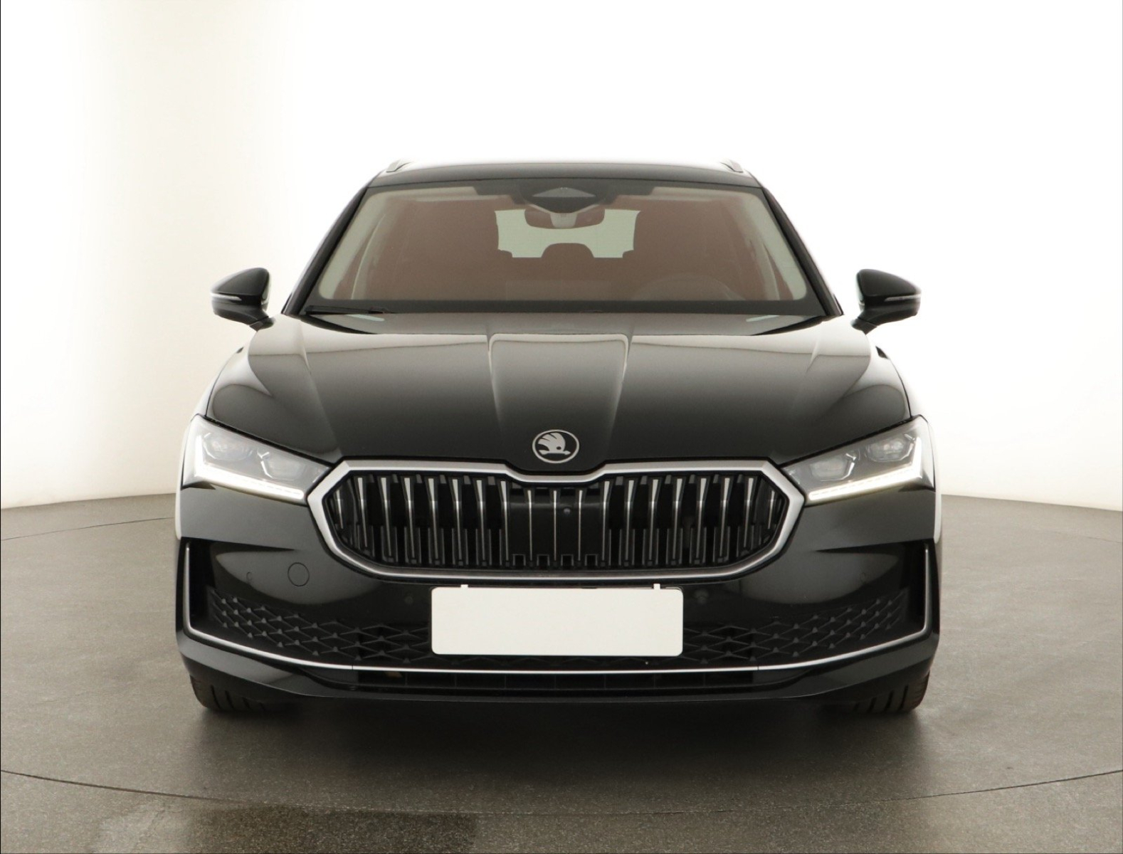 Škoda Superb - 2024