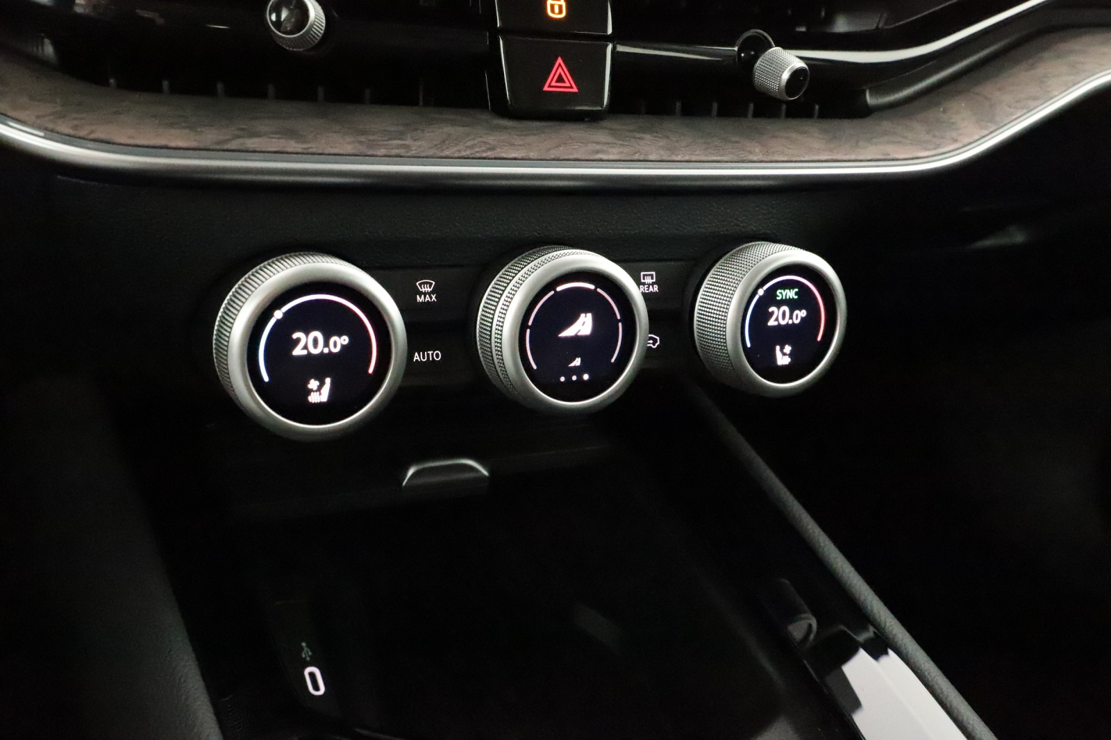 Škoda Superb - 2024