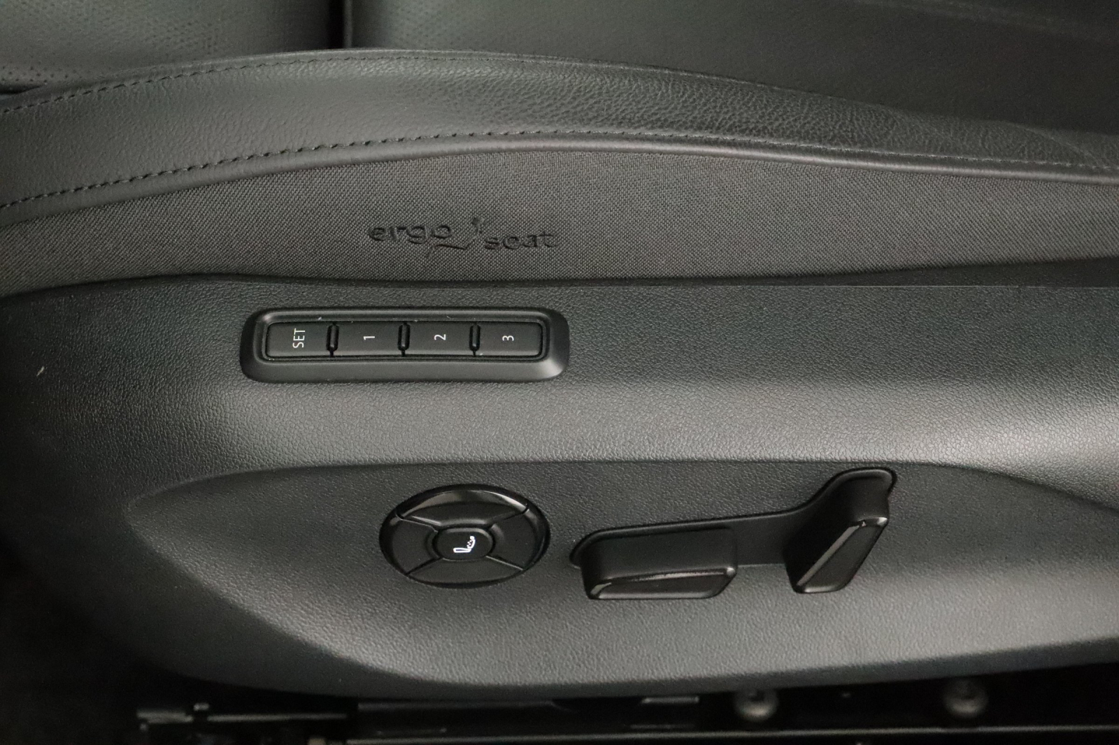 Škoda Superb - 2024
