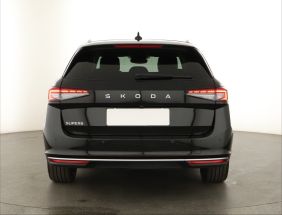 Škoda Superb - 2024
