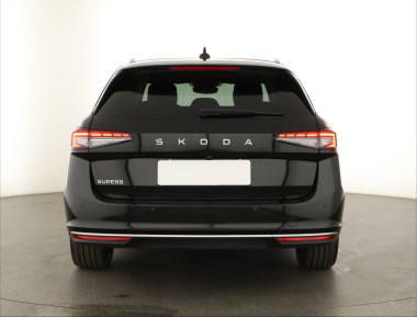 Škoda Superb - 2024
