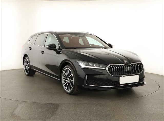 Škoda Superb 2024