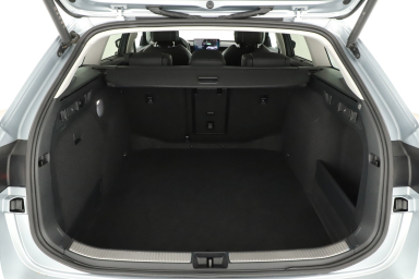 Škoda Superb - 2025