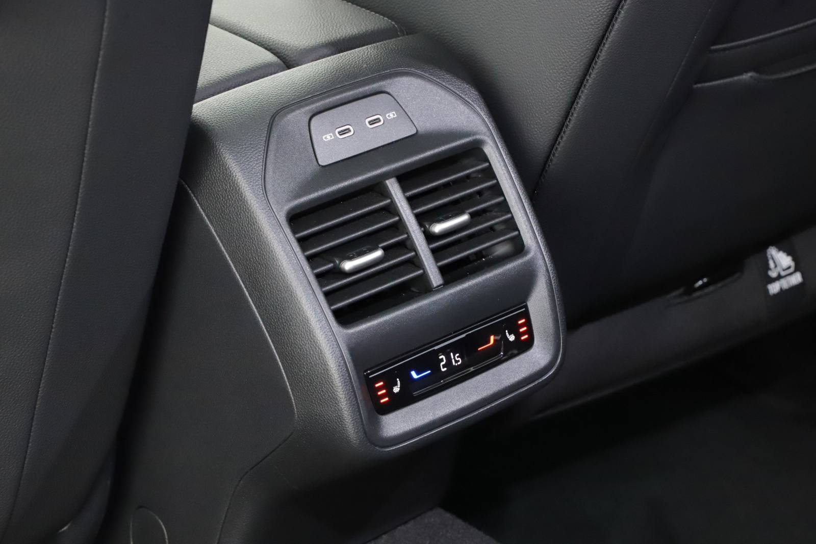 Škoda Superb - 2025