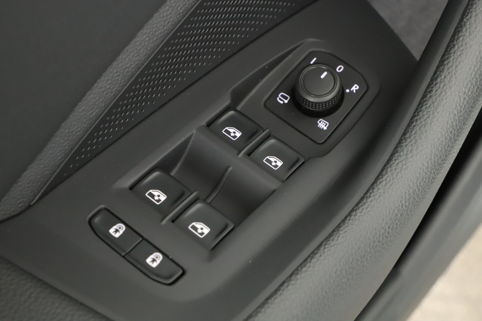 Škoda Superb - 2025