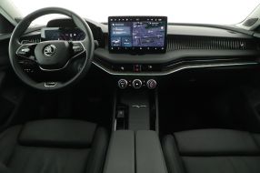 Škoda Superb - 2025