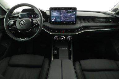 Škoda Superb - 2025