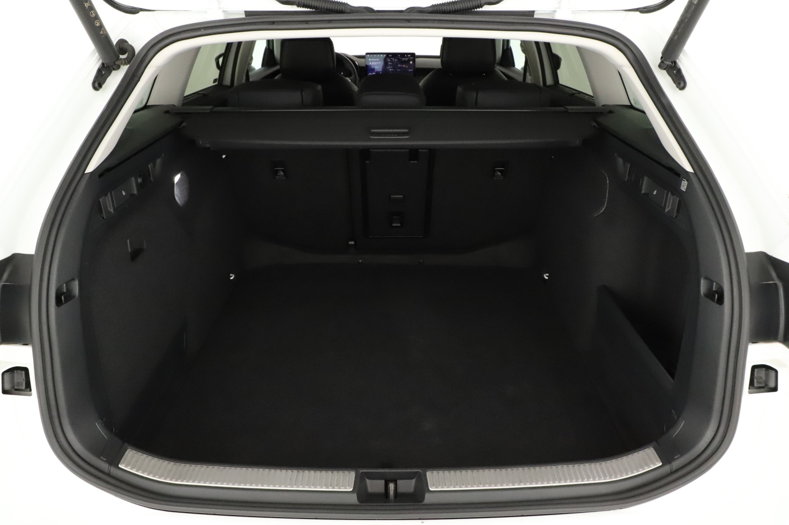 Škoda Superb - 2025