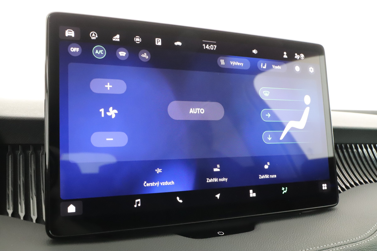 Škoda Superb - 2025