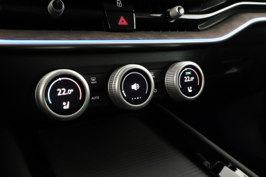 Škoda Superb - 2025