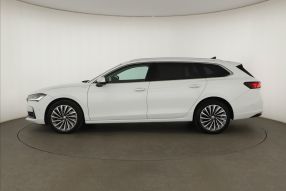 Skoda Superb - 2025