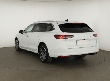 Škoda Superb - 2025