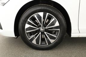 Škoda Superb - 2024