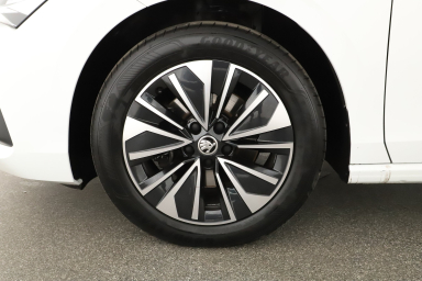 Škoda Superb - 2024