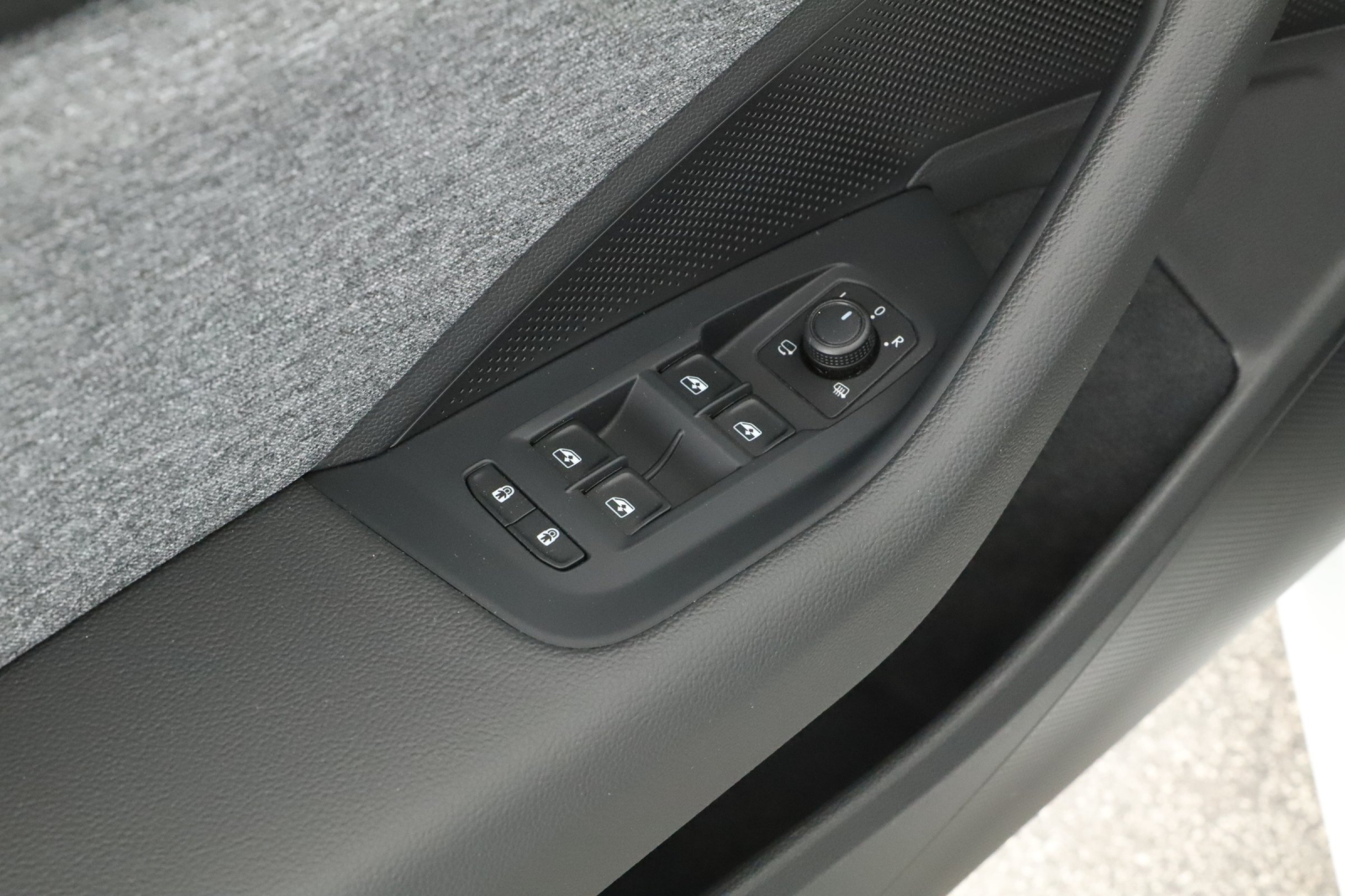 Škoda Superb - 2024