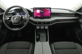 Škoda Superb - 2024