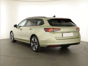 Skoda Superb - 2024