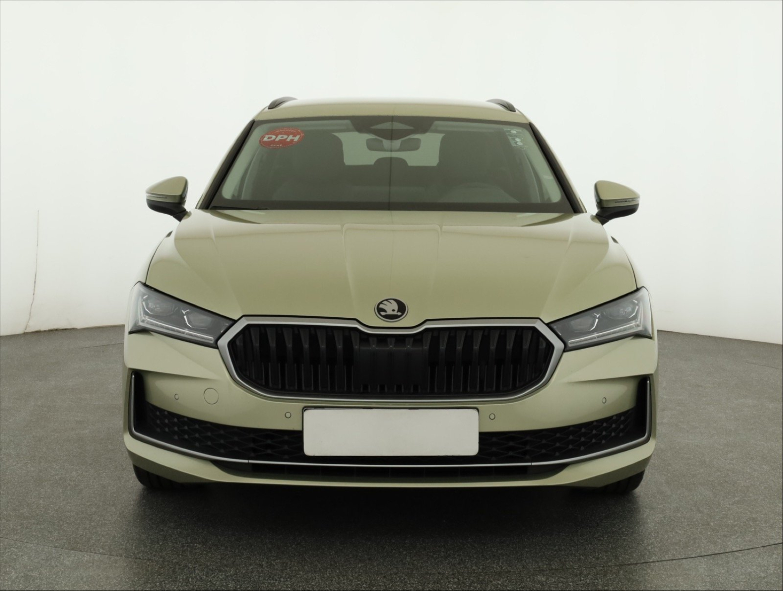 Škoda Superb - 2024