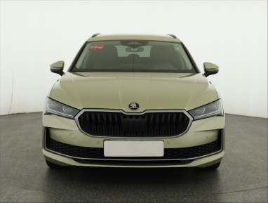 Škoda Superb - 2024
