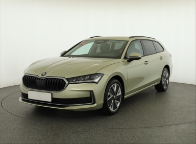 Škoda Superb - 2024
