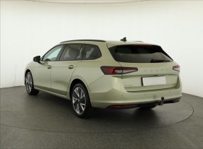 Skoda Superb - 2024