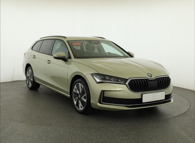 Škoda Superb 2024