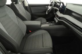 Škoda Superb - 2024