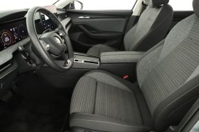 Škoda Superb - 2024