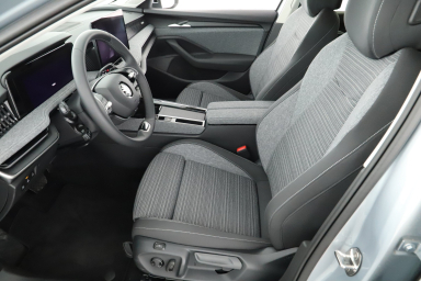 Škoda Superb - 2024
