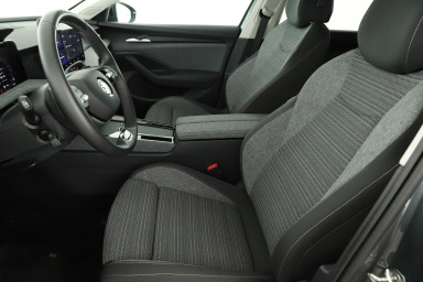 Škoda Superb - 2024