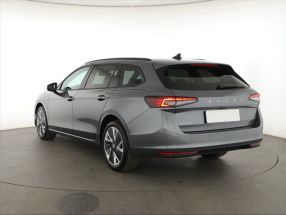Skoda Superb - 2024