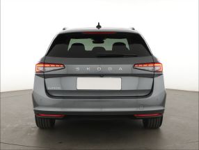 Škoda Superb - 2024