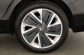 Škoda Superb - 2024