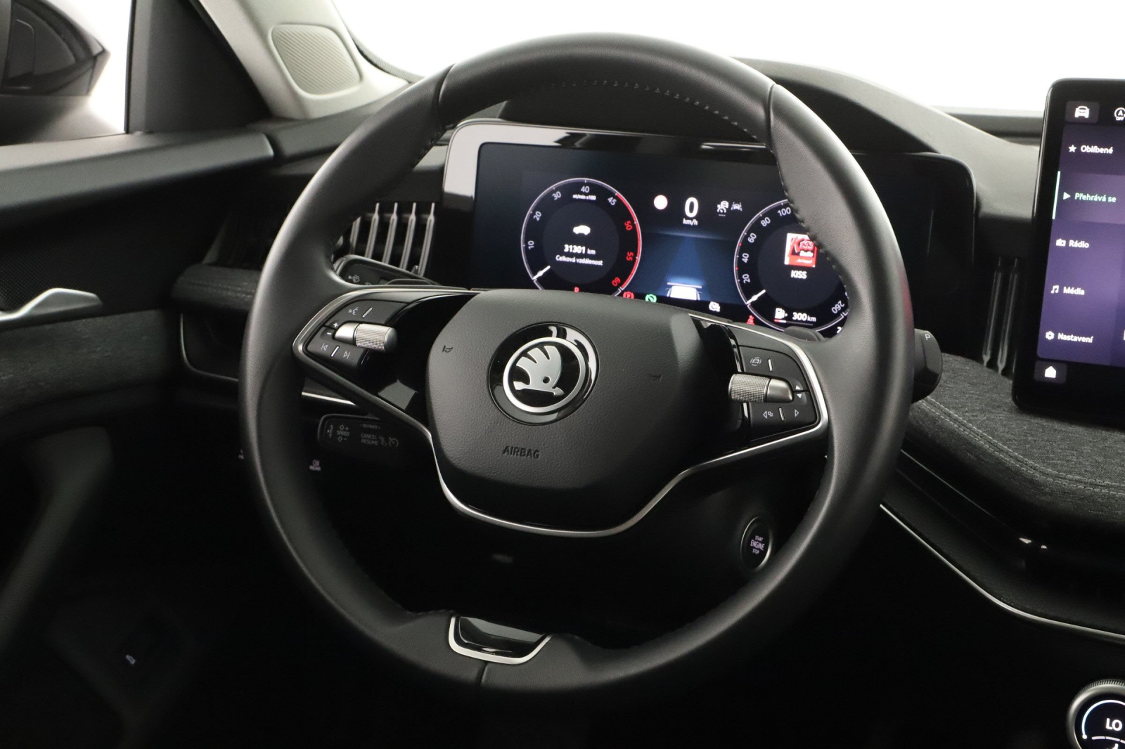 Škoda Superb - 2024