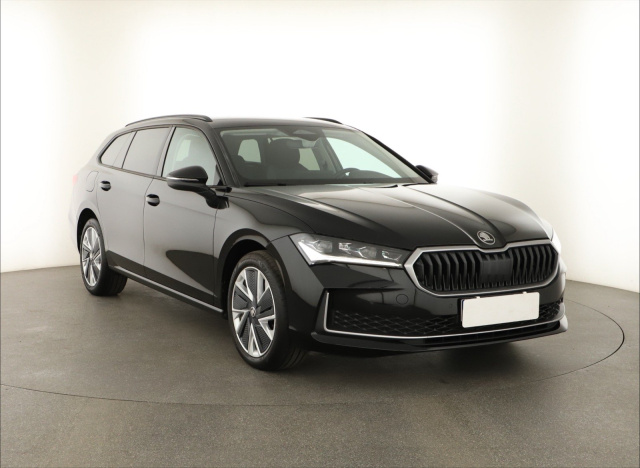 Škoda Superb 2024